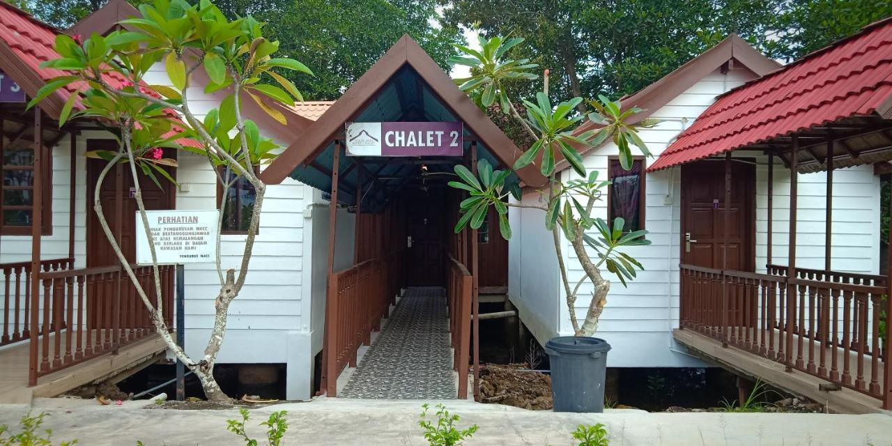 Noor Arfa River Chalet Kuala Terengganu Exterior photo